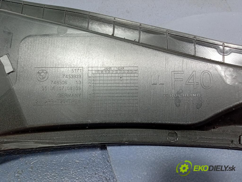 Bmw Seria 1 2023 torpédo 7453939