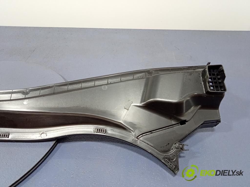 Bmw Seria 1 2023 torpédo 7453939