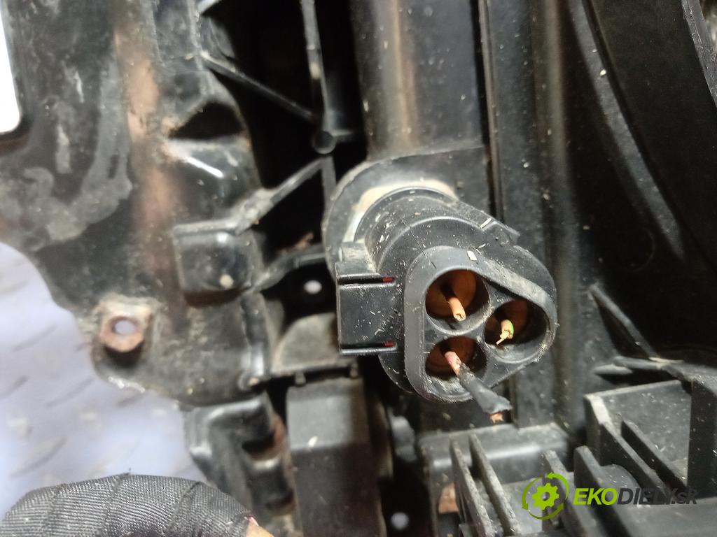 Seat Cordoba 2003 výztuha Čelní / stěna Přední 6L0805588A