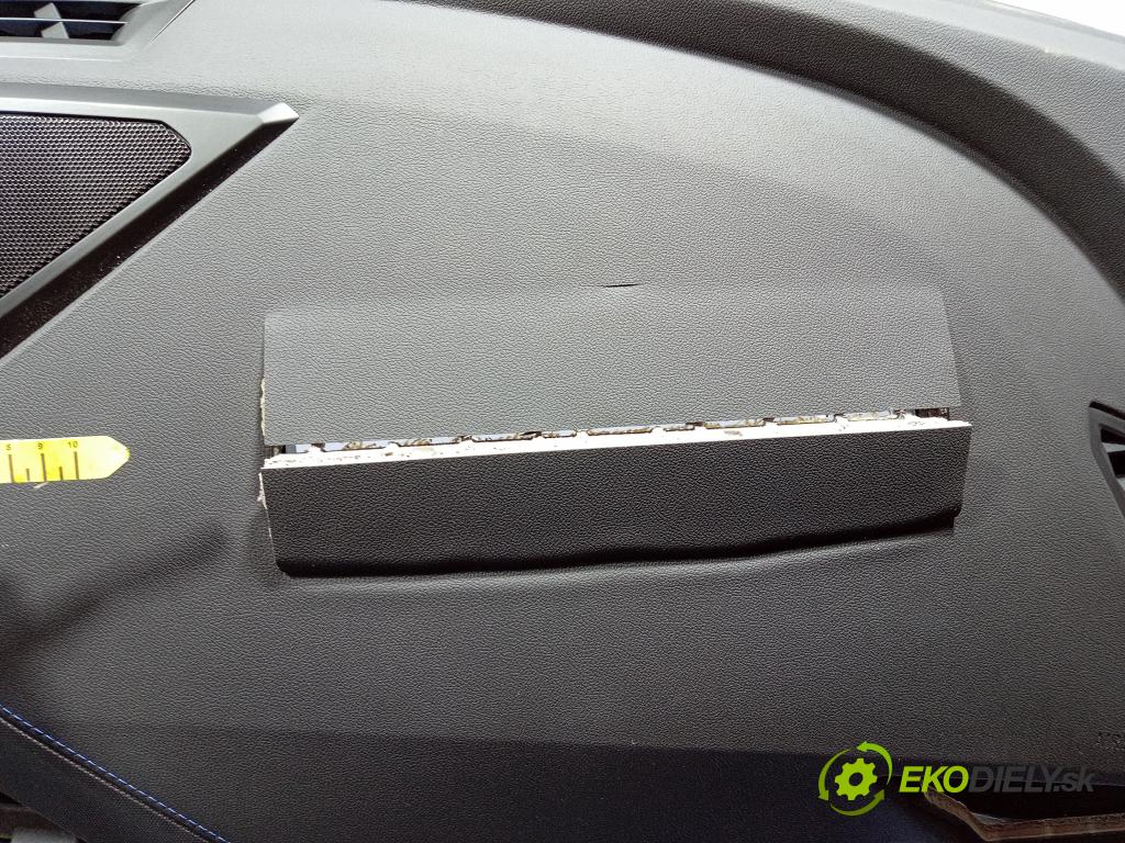 Bmw Seria 1 2023 kokpit,přistrojova deska 6834293