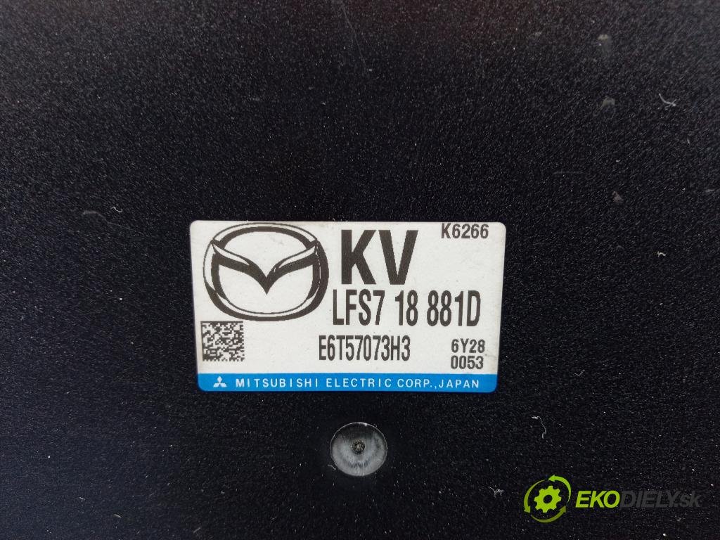Mazda 3 2007 řídící jednotka Motor: LFS718881D