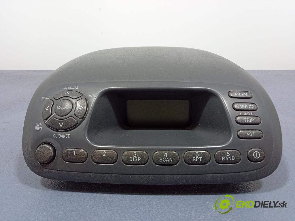 Toyota Corolla 2001 Radio I Navigácia: 86110-12040