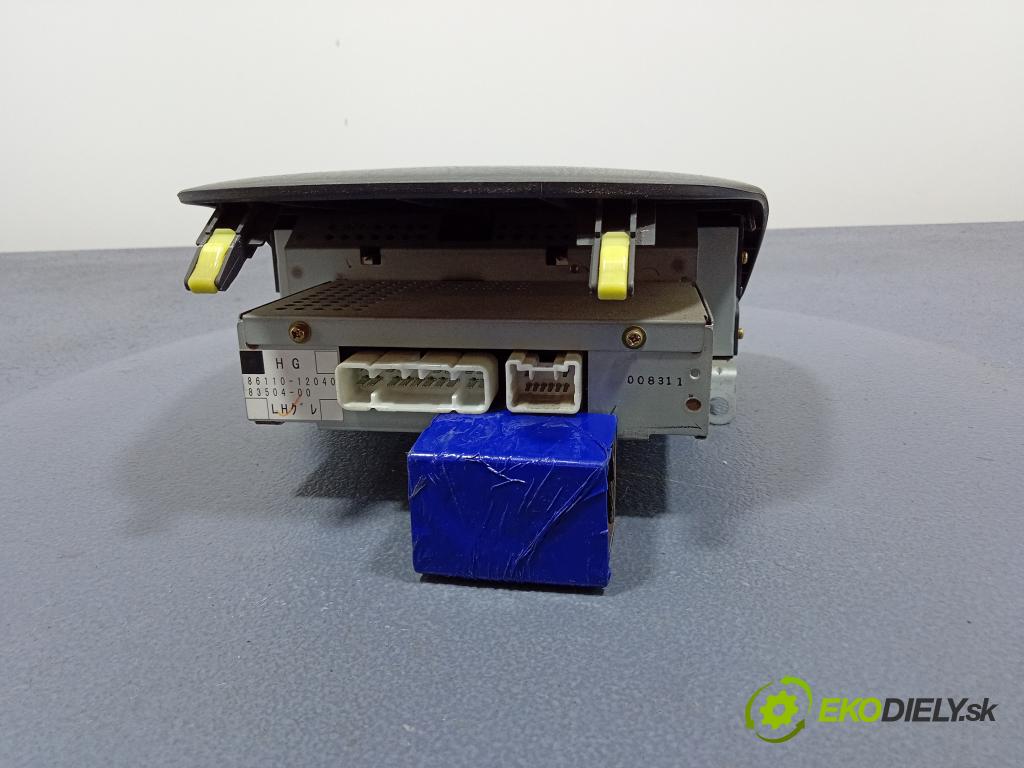 Toyota Corolla 2001 Radio I Navigácia: 86110-12040
