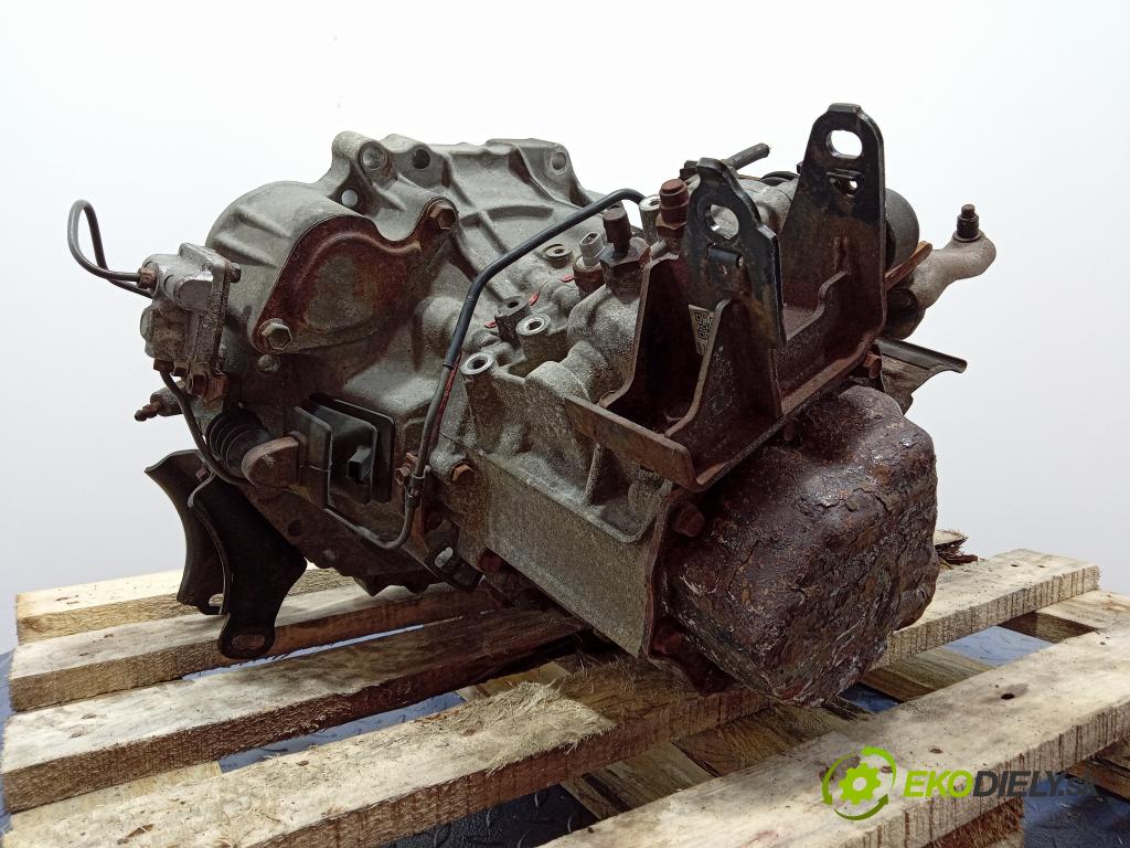 Toyota Corolla 2001 prevodovka Manualna MTM-5F