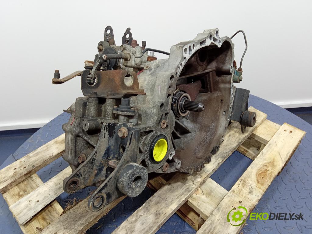 Toyota Corolla 2001 prevodovka Manualna MTM-5F