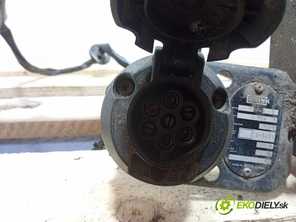 Opel Astra 2006 oko Do Přívěsy 01