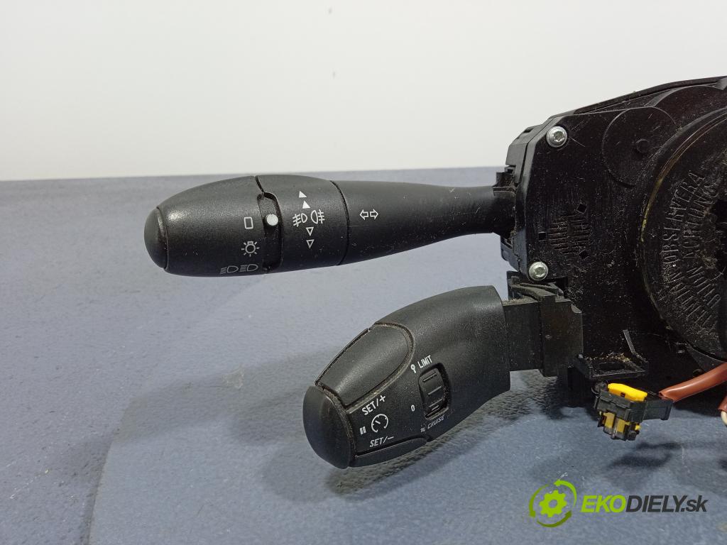 Citroen C5 2006 prepínač Komplex: 96592426XT