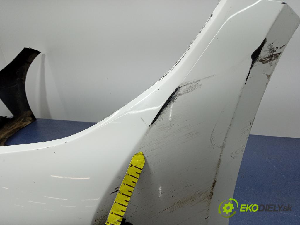 Bmw Seria 3 0 nárazník před 01