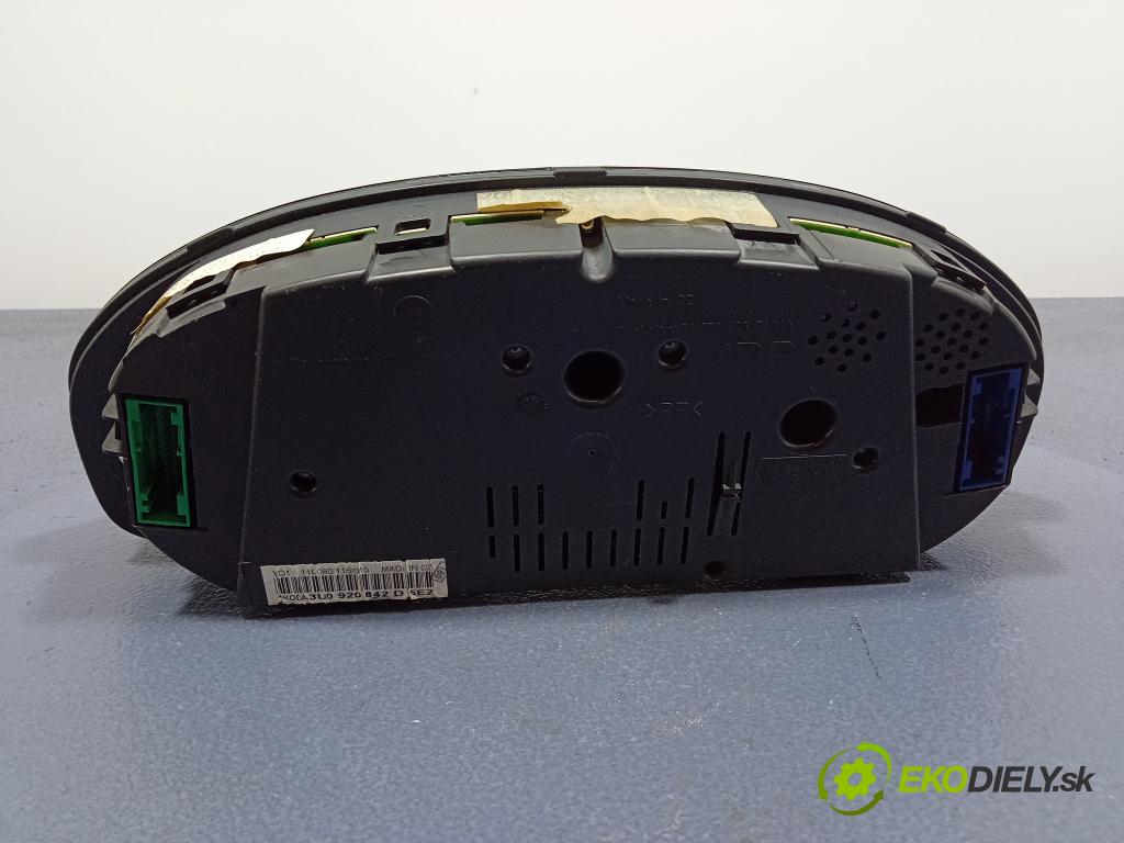 Skoda Superb 2007 Přístrojová deska 3U0920842D