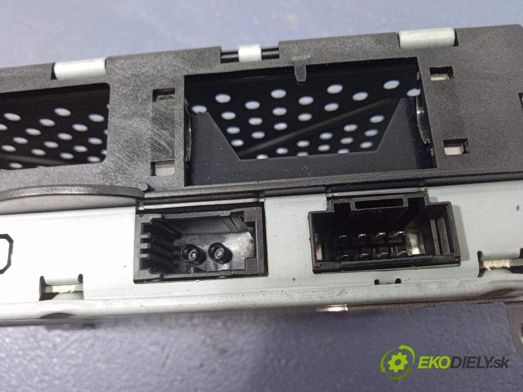 Audi A6 2007 Radio I Navigácia: 4F0035541L