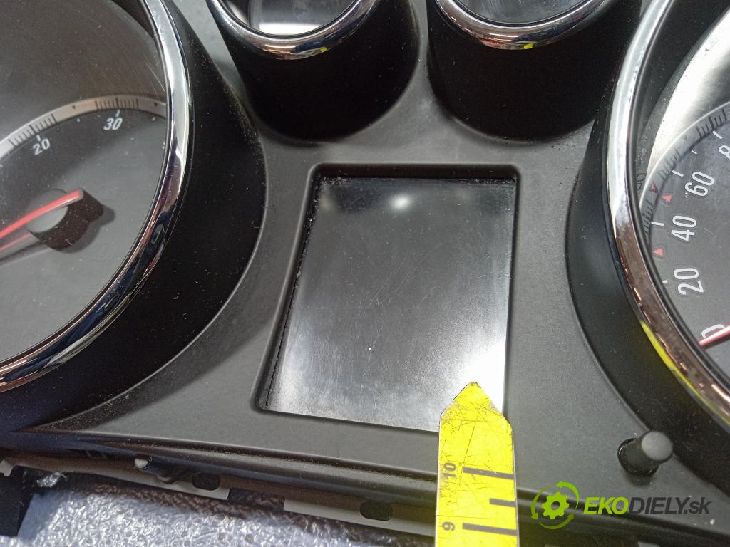 Opel Insignia 2010 prístrojovka/ budíky 13333353