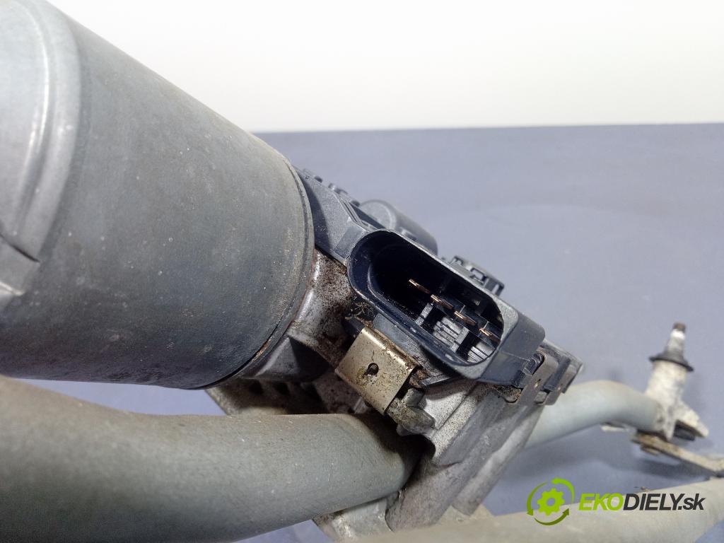 Audi A6 2007 mechanismus motorek Stěrače: před 4F19550523J