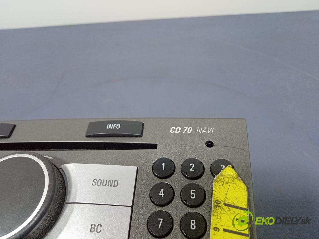 Opel Vectra 2006 Radio I Navigácia: 13188477