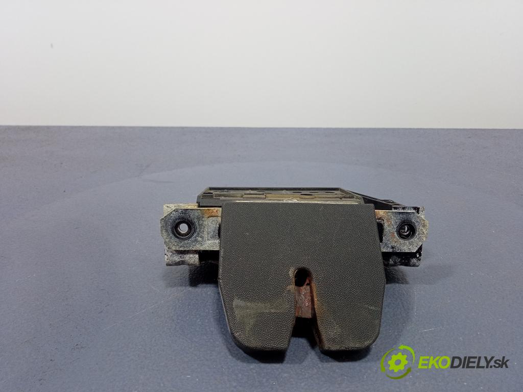 Opel Vectra 2006 zámek Klapky: kufr 13185566