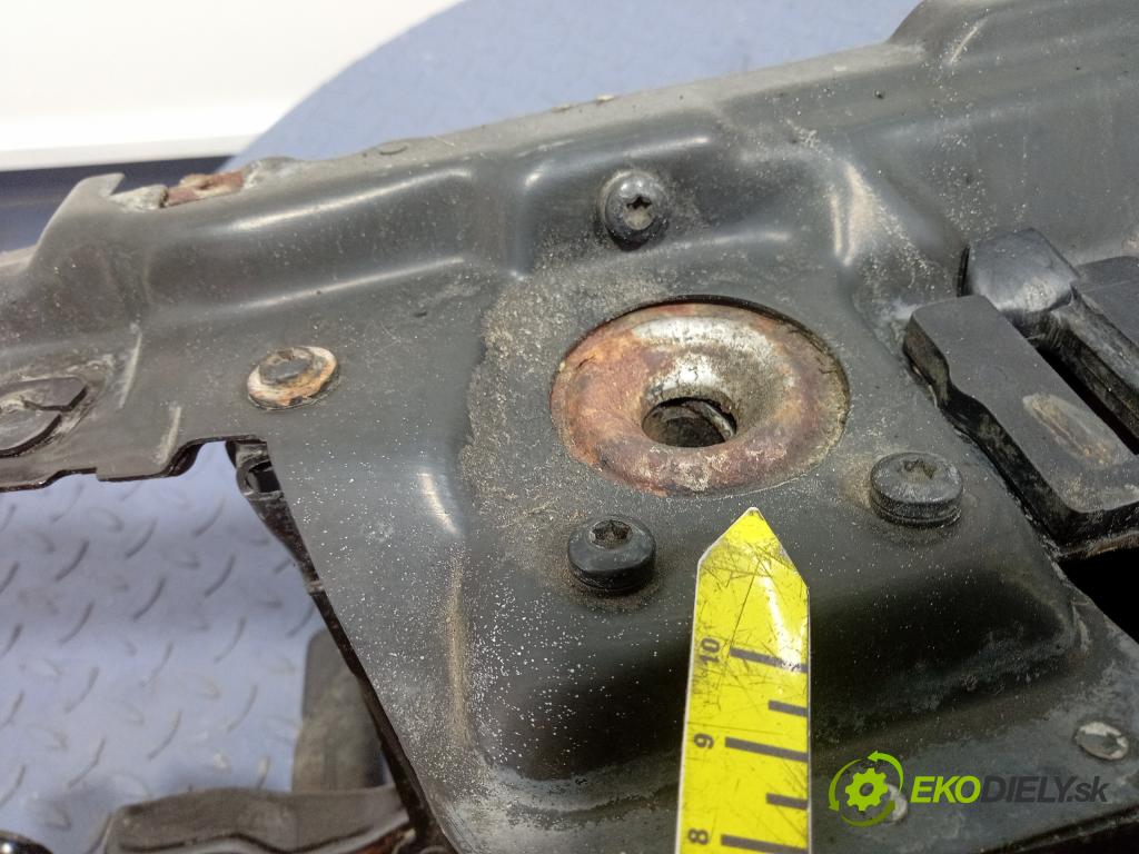 Bmw Seria 5 1998 výztuha Čelní / stěna Přední 8373003