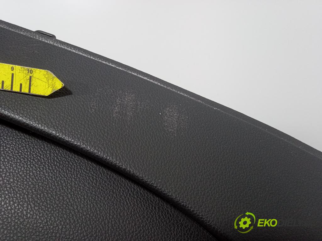 Opel Insignia 2010 kokpit,pristrojová doska 13275639