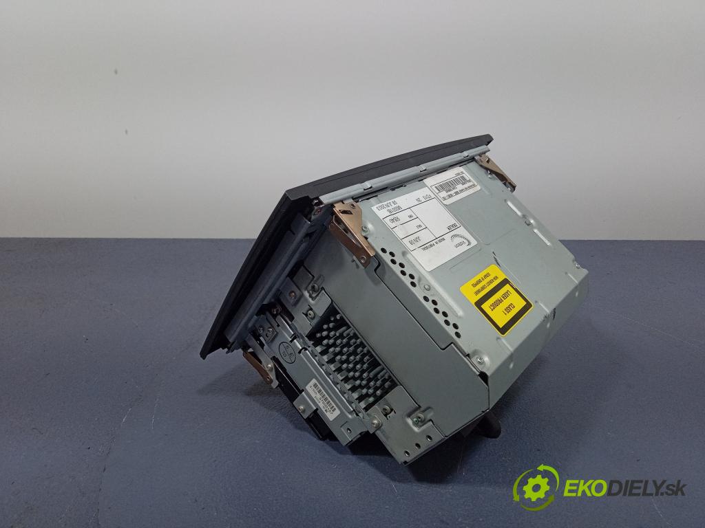 Ford Mondeo 2003 Radio I Navigácia: 3M5F18C821DD
