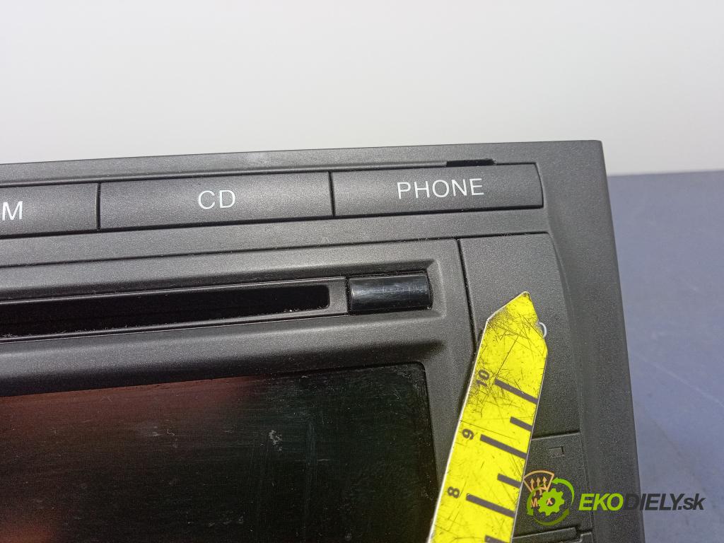 Ford Mondeo 2003 Radio I Navigácia: 3M5F18C821DD