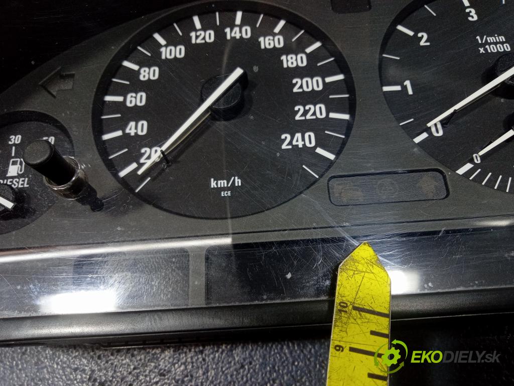 Bmw 520 d 2001 prístrojovka/ budíky 6906998