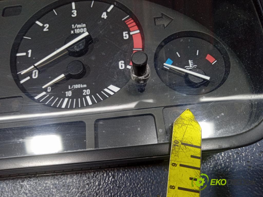 Bmw 520 d 2001 prístrojovka/ budíky 6906998