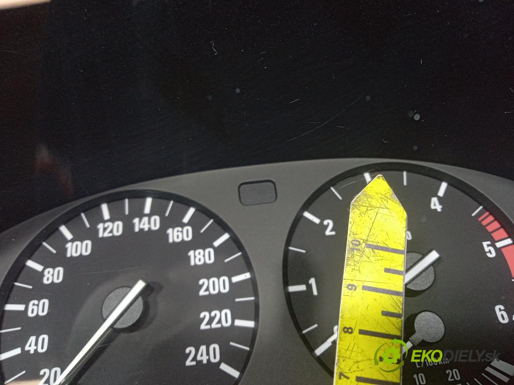 Bmw 520 d 2001 prístrojovka/ budíky 6906998