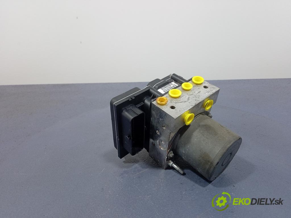 Audi A6 2007 čerpadlo ABS x 4F0910517AC