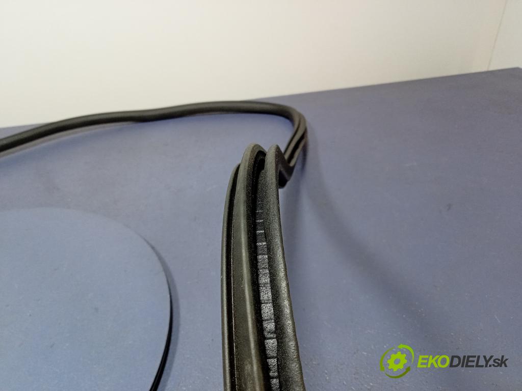 Mercedes GLS-Klasa 2020 Těsnění: dvere 01