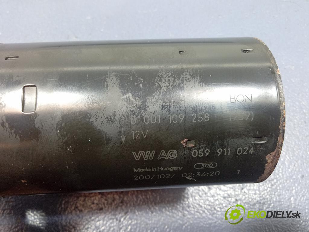 Audi A6 2007 štartér 059911024