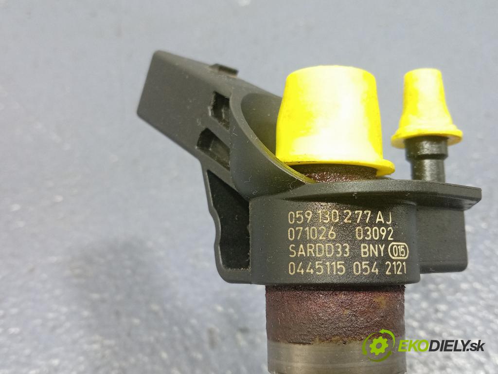 Audi A6 2007 vstrek 059130277AJ