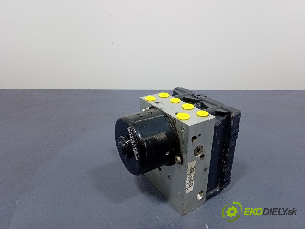 Vw Bora 2001 čerpadlo ABS x 6X0614517