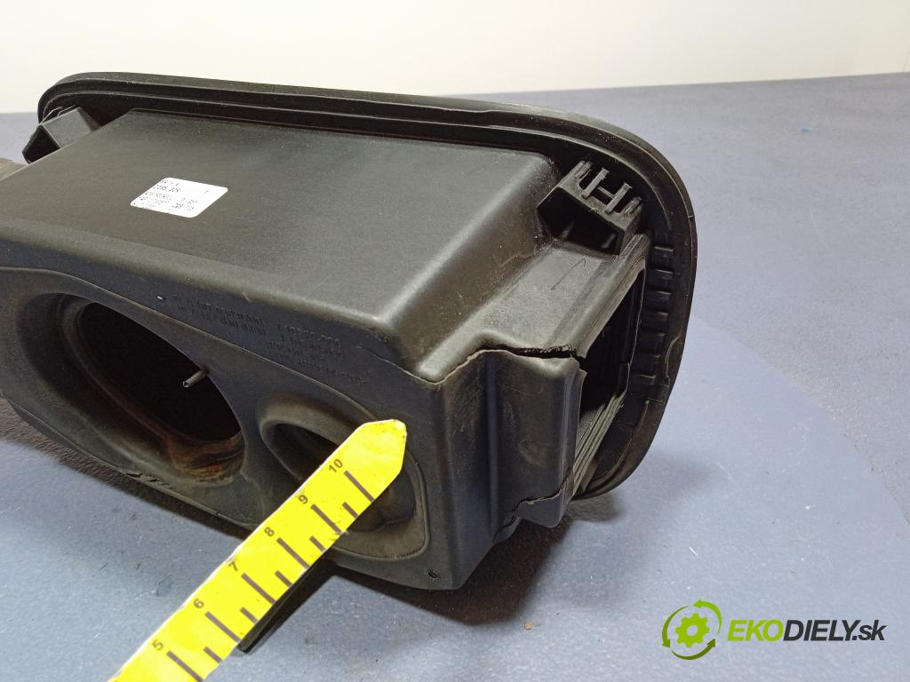 Mercedes GLS-Klasa 2020 Klapka nádrže paliva A1676309300