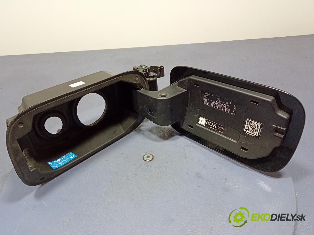 Mercedes GLS-Klasa 2020 Klapka nádrže paliva A1676309300