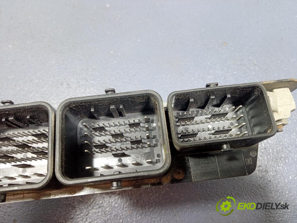 Peugeot 308 2011 riadiaca jednotka Motor: 9678628780
