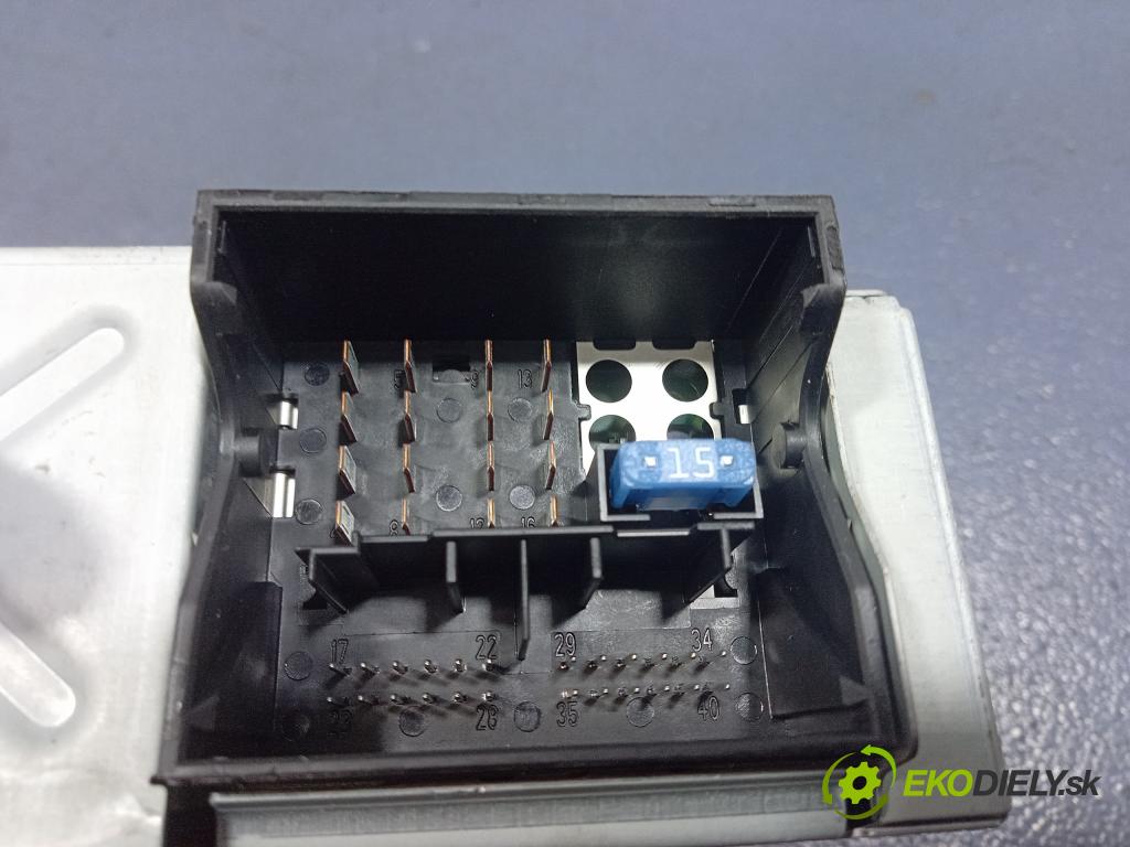 Peugeot 308 2011 Radio I Navigácia: 96751720XH