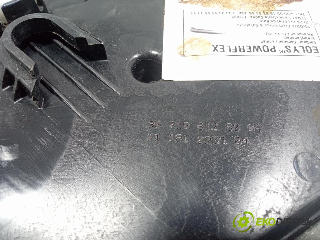 Peugeot 308 2011 Nádrž: AdBlue: 967198128004