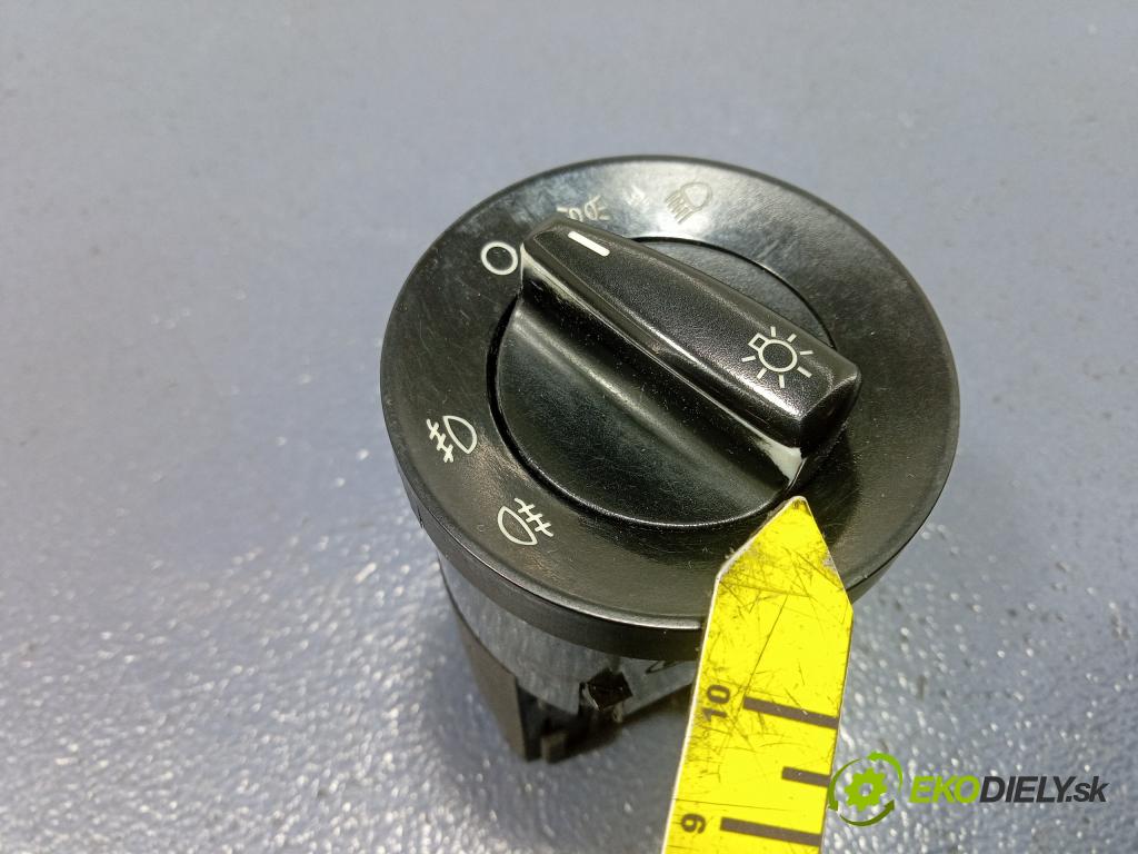 Vw Passat 2000 Přepínač Světel: 58d583058R