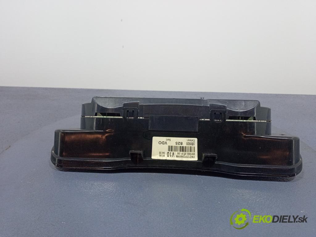 Vw Passat 2000 prístrojovka/ budíky 3B0920825