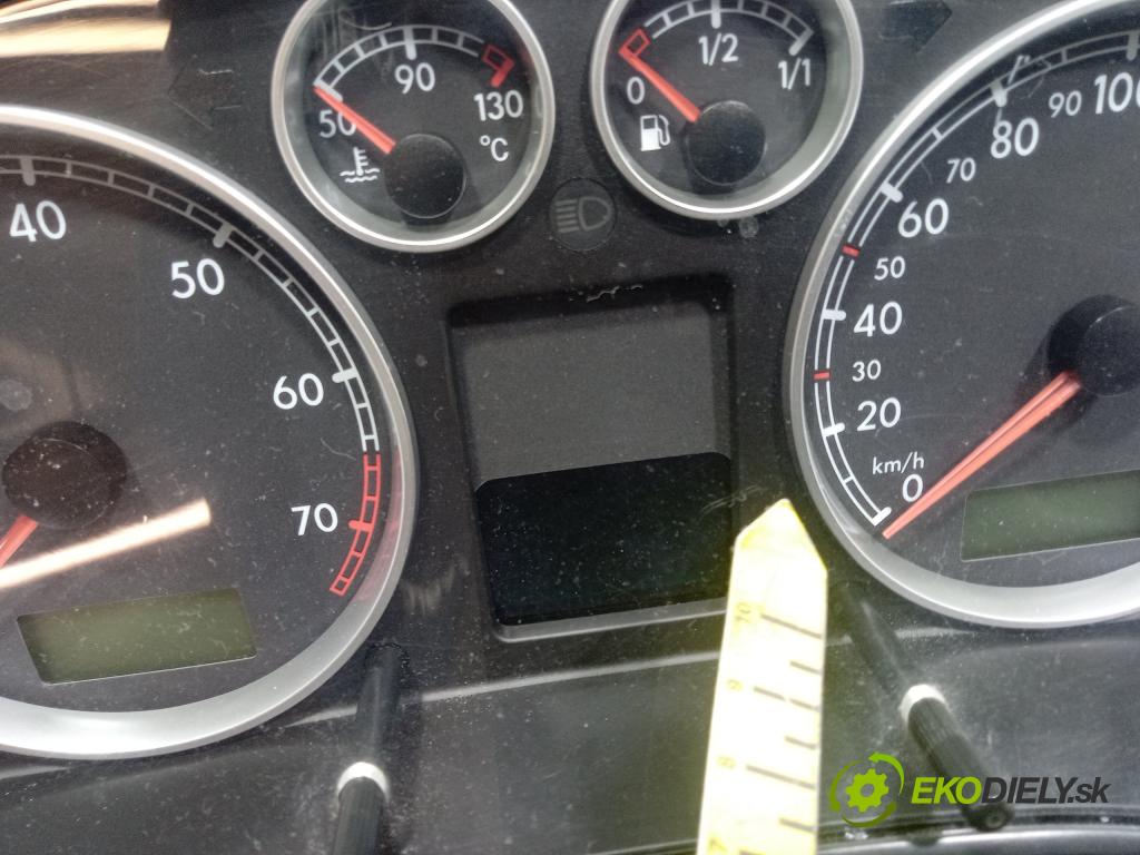 Vw Passat 2000 prístrojovka/ budíky 3B0920825