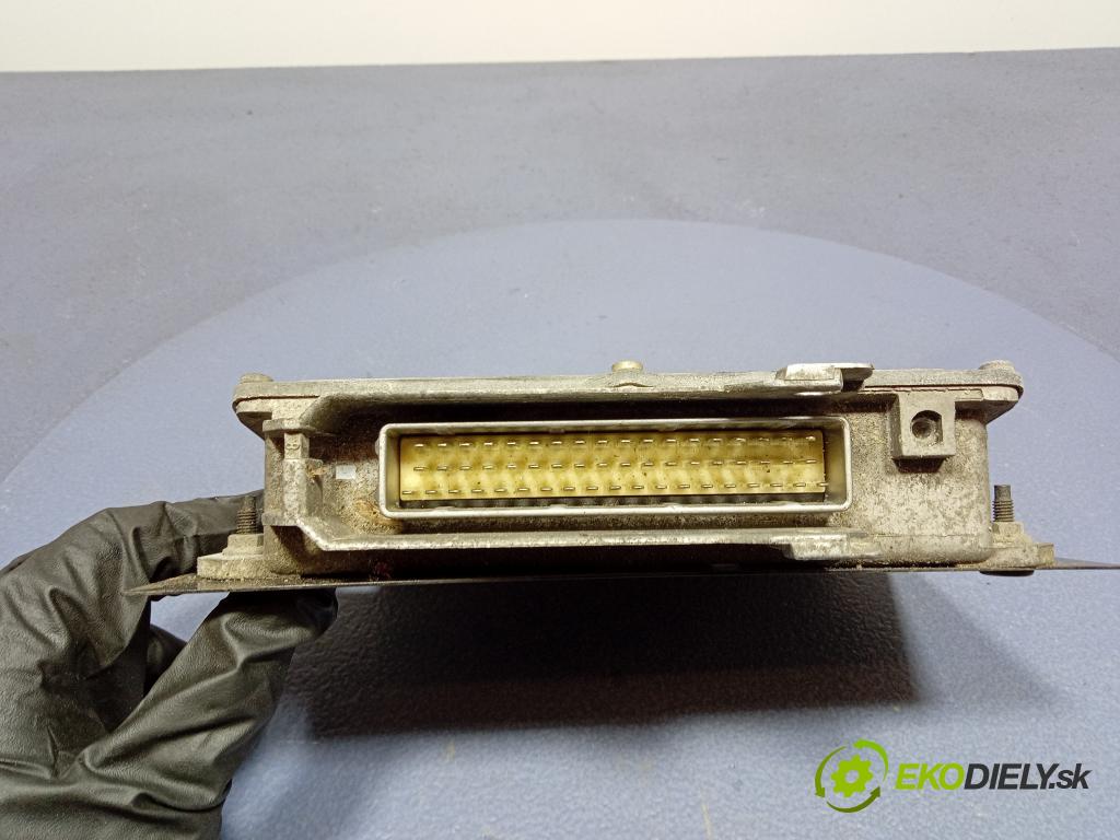 Peugeot 406 1999 riadiaca jednotka Motor: 9627890280