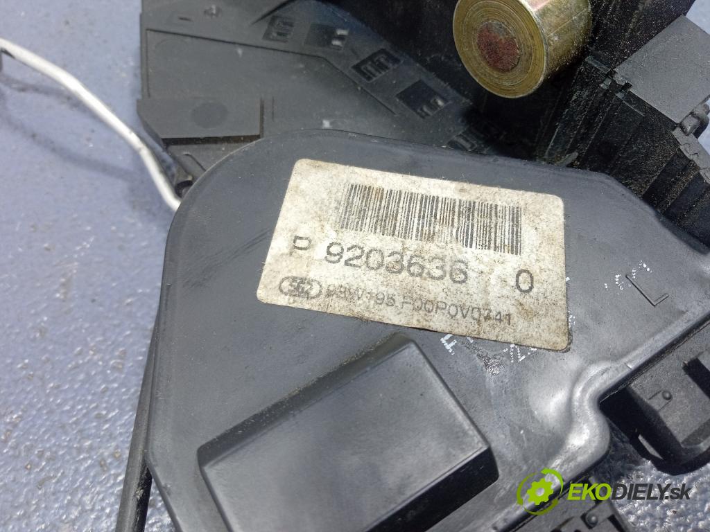 Volvo V70 1998 zámek dveře před Levý: 9203636
