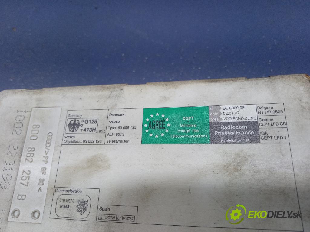 Audi A4 1999 pompa Centrálny: Zámok: 8D0862257B