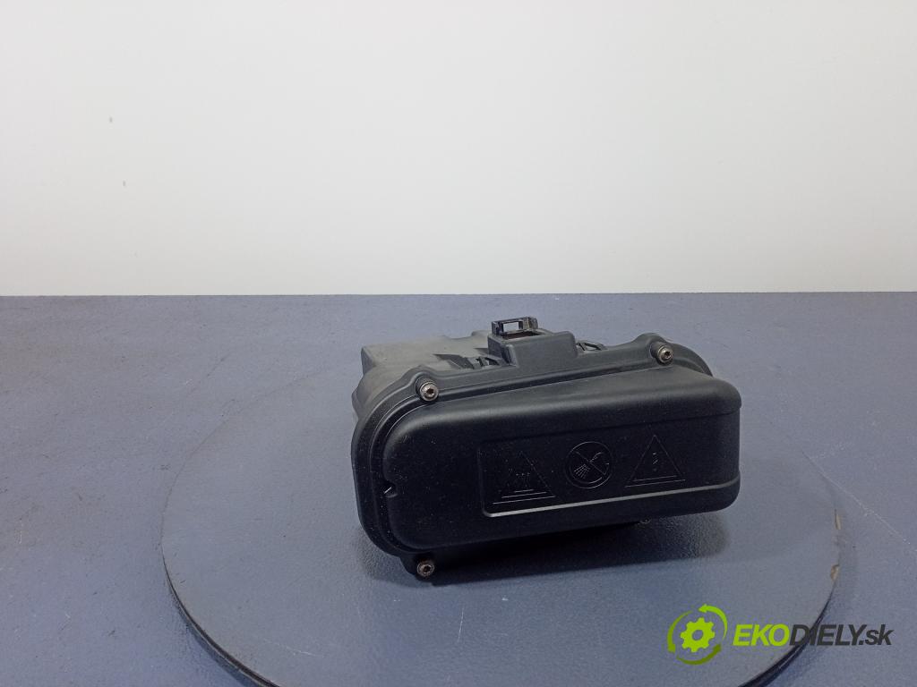 Bmw Seria 6 2011 riadiaca jednotka Motor: 8511409