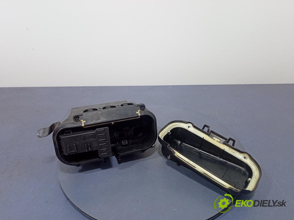 Bmw Seria 6 2011 riadiaca jednotka Motor: 8511409