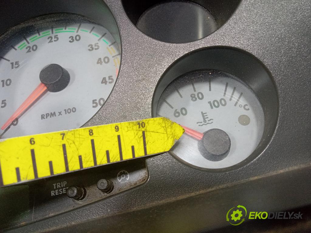 Iveco Daily 29 l 11 2003 prístrojovka/ budíky 500366403