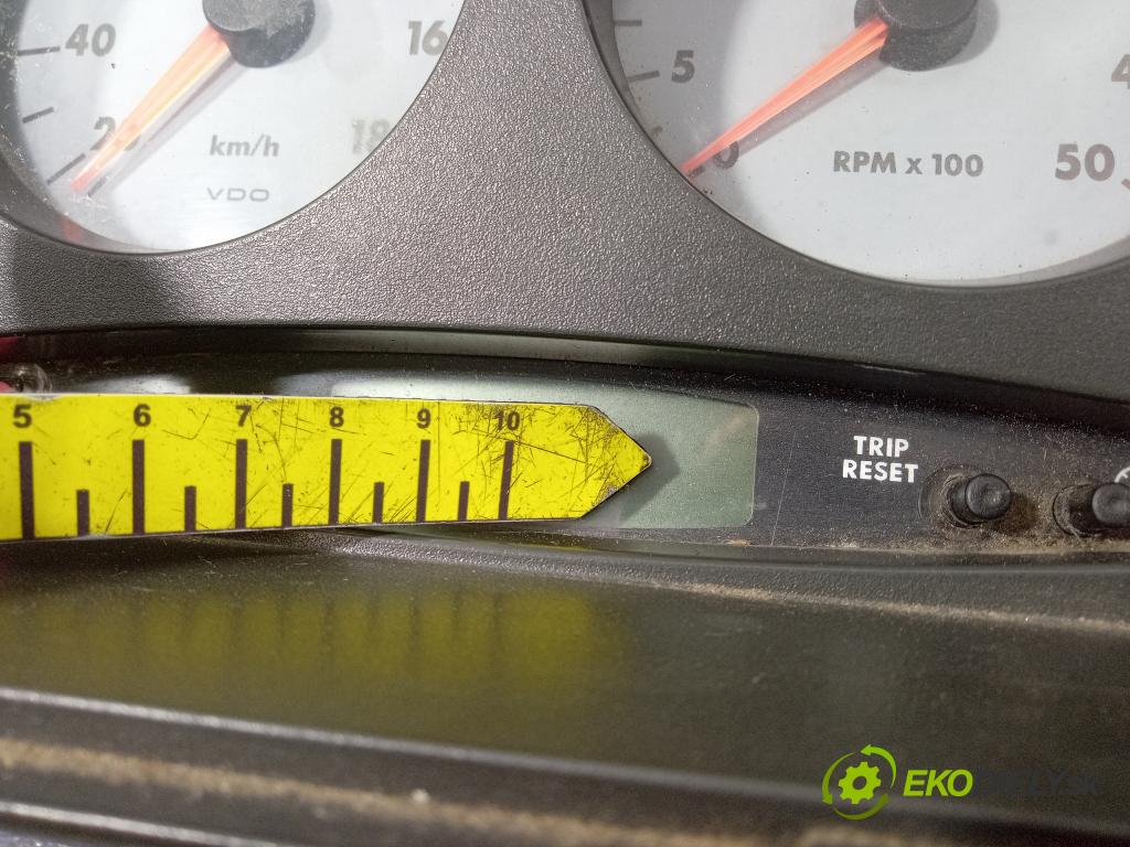 Iveco Daily 29 l 11 2003 prístrojovka/ budíky 500366403