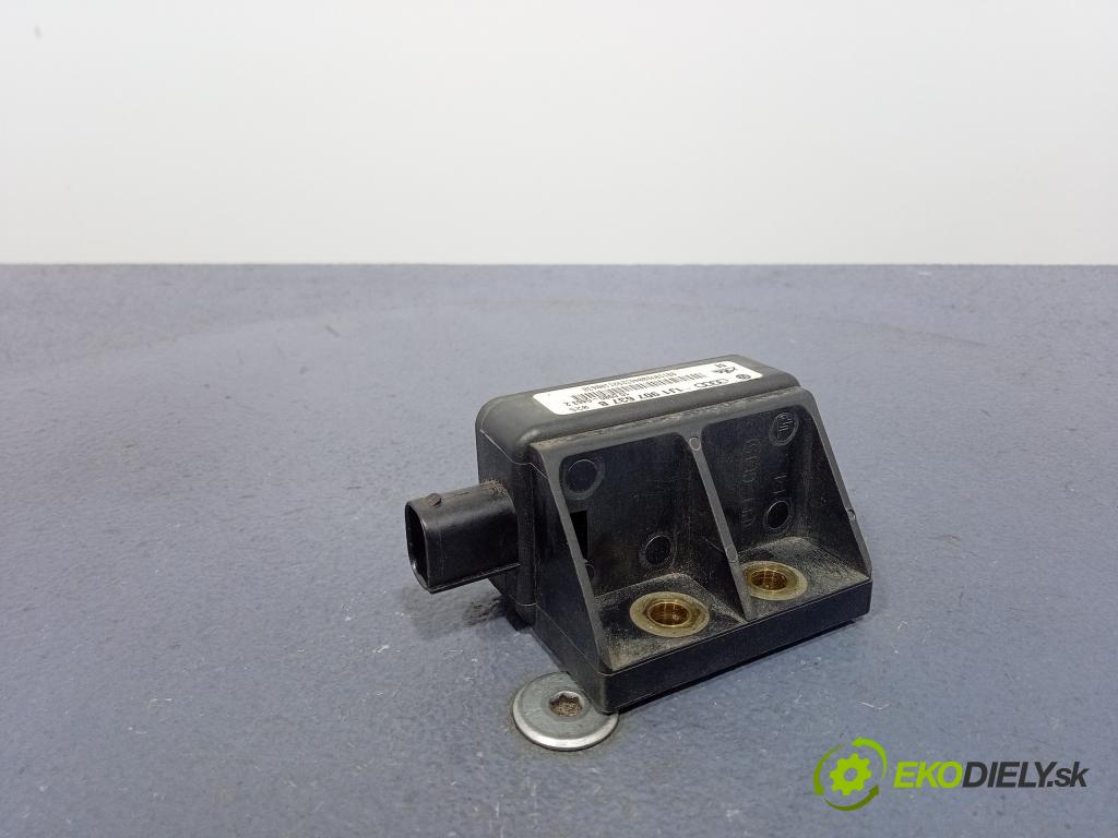 Vw Golf 2001 snímač ESP. 1J0907657B