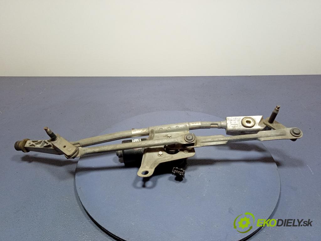 Volvo S60 2004 mechanismus motorek Stěrače: před 8624239