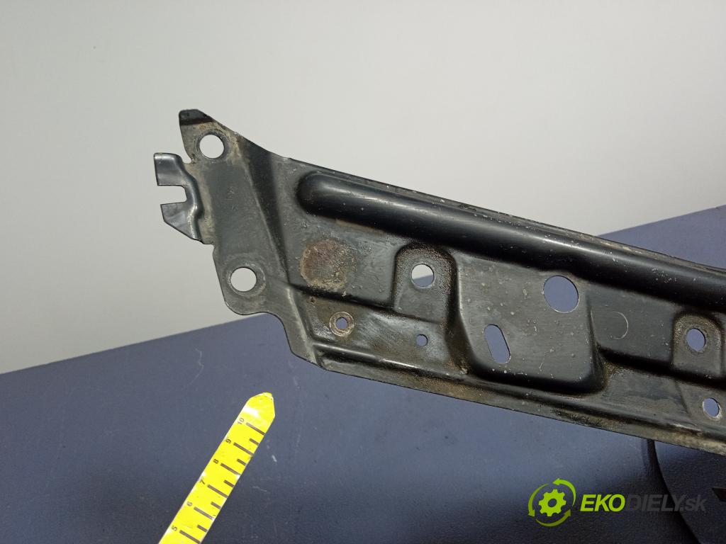 Volvo S60 2004 výztuha Čelní / stěna Přední 9454292