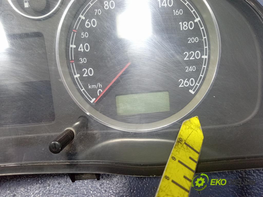 Vw Passat 2001 prístrojovka/ budíky 3B0920827A