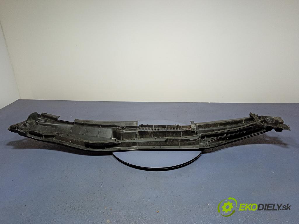 Lexus IS 2016 torpédo 55708-53120